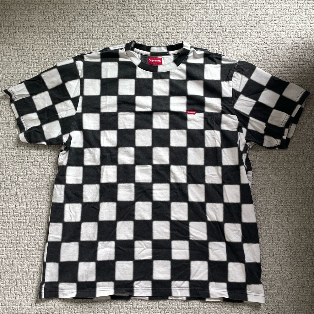 Supreme tee
